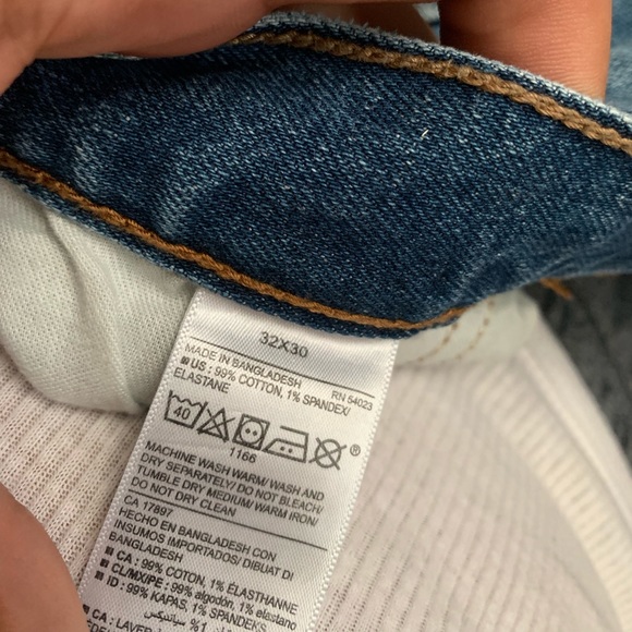 Old Navy Slim Jeans. - Picture 2 of 2